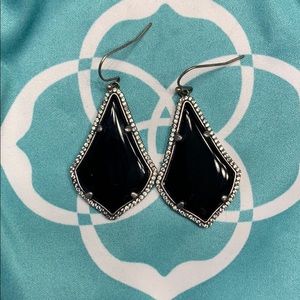 Kendra Scott earnings black